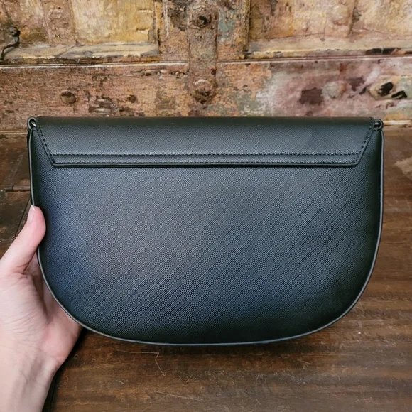 NWT black purse with shoulder strap - Picture 3 of 9